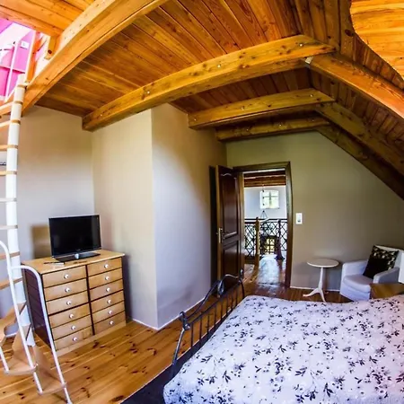 度假居 In Szopa Mit Garten Und Terrasse By Interhome *