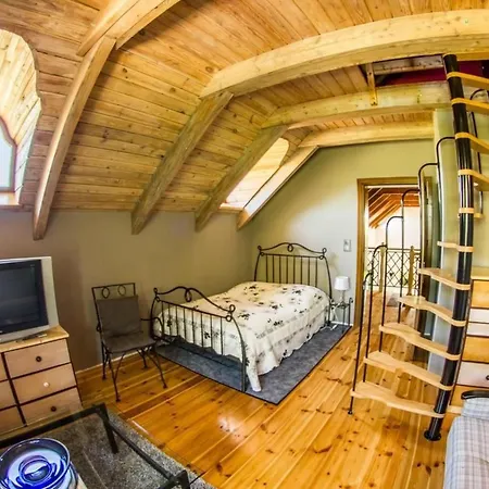 In Szopa Mit Garten Und Terrasse By Interhome Miechucino