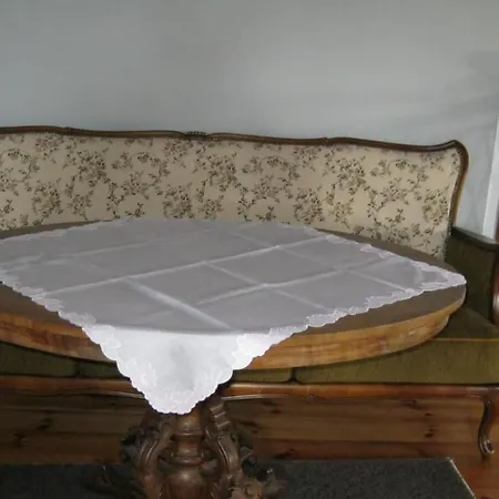 In Szopa Mit Garten Und Terrasse By Interhome *