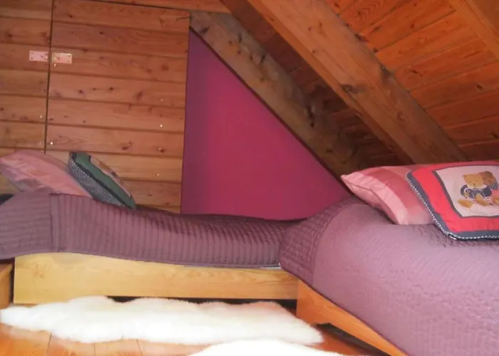 In Szopa Mit Garten Und Terrasse By Interhome Miechucino